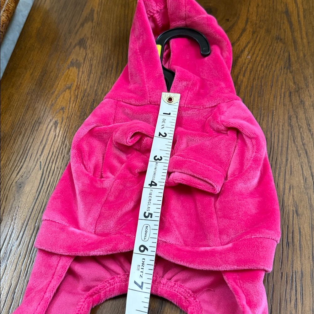 New with/o tag- Pink Isaac Mizrahi Dog outfit w/ Paw Print rhinestones. Sz XXS. - Picture 13 of 14